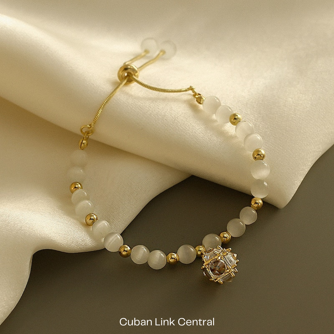 Pearl Bracelet With Pendant